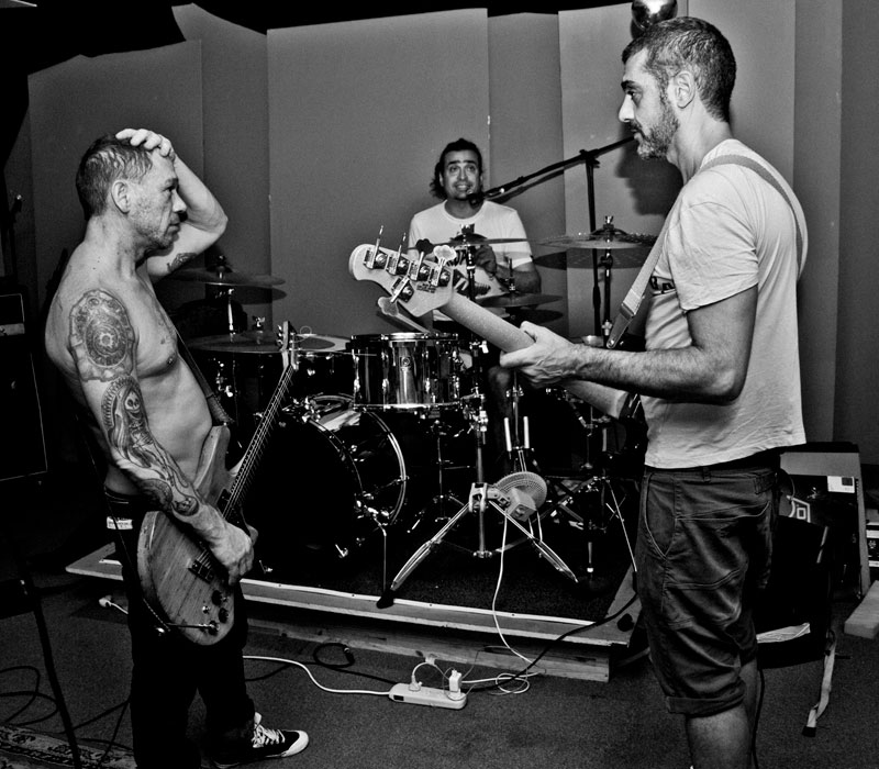 Shocklenders en escena