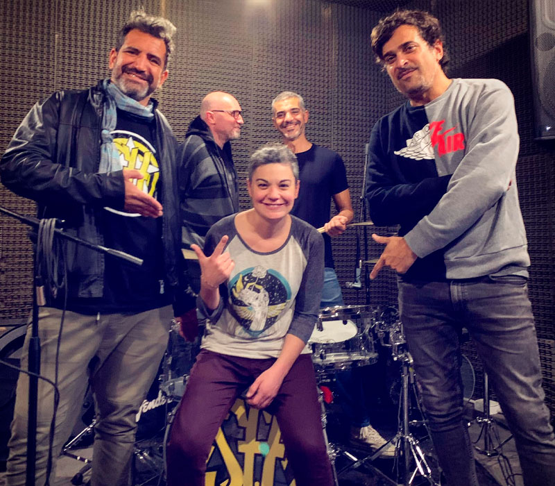 Shocklenders en escena