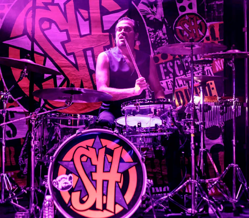 Shocklenders en escena