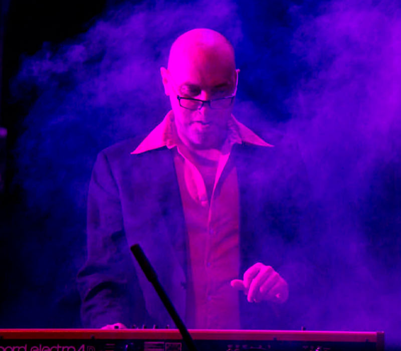 Shocklenders en escena