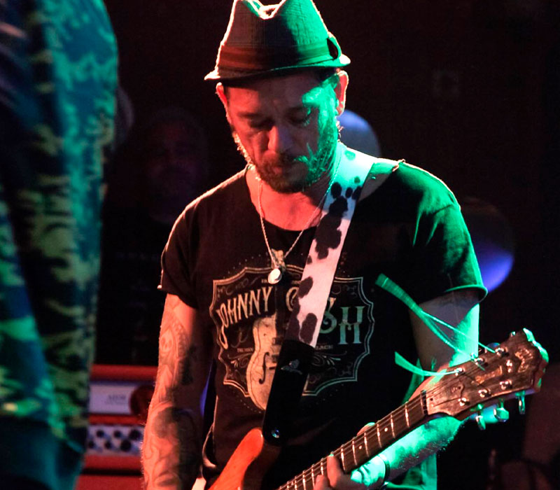 Shocklenders en escena